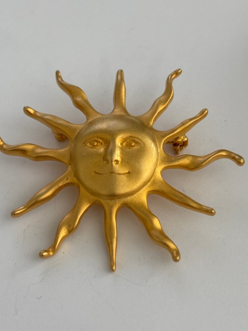 Vintage Gold Tone Lady Remington Sunshine / Sunburst Brooch